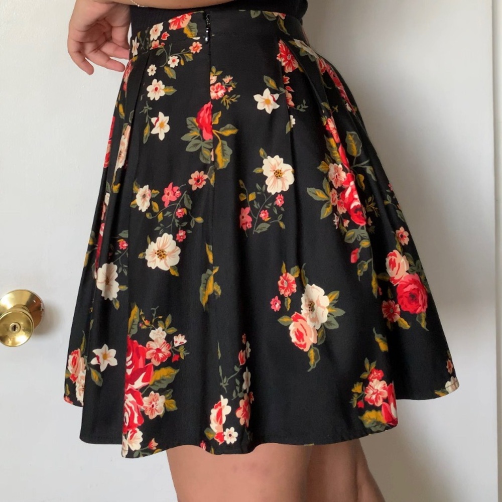 Black Floral Print Skirt